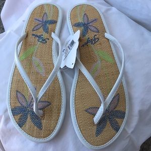 Flip flops by Flojos